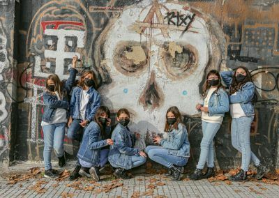 reportaje urbano con las amigas para celebrar el cumple elenircfotografia