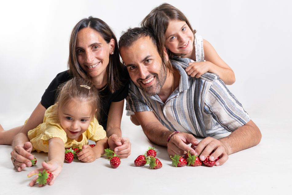 cosas de familia. fotografos de familia en Mollet del Valles elenircfotografia