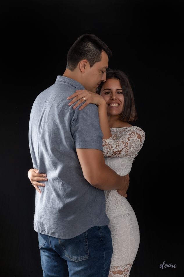 Anicersario de pareja Sesion de fotos de pareja para celebrar el aniversario elenircfotografia