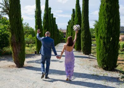 Boda íntima entre viñedos en Celler Can Roda