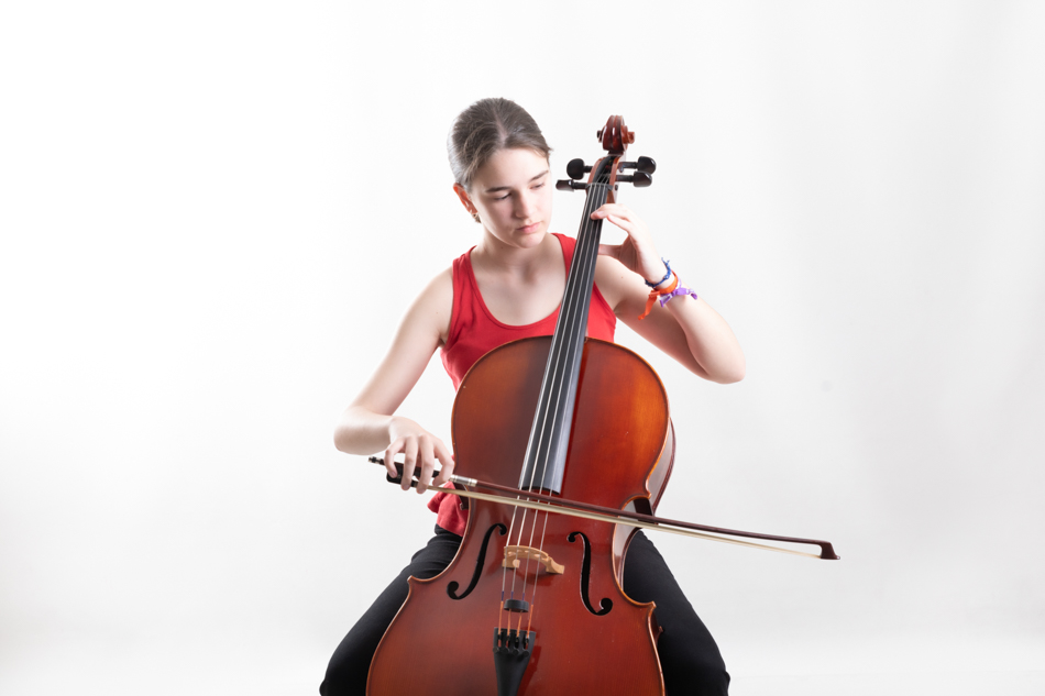 Elenirc Kids · Retrato musical con violonchelo en Mollet del Vallès elenirc kids 013